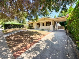 1614 Golden Gate Avenue, Los Angeles, CA 90026