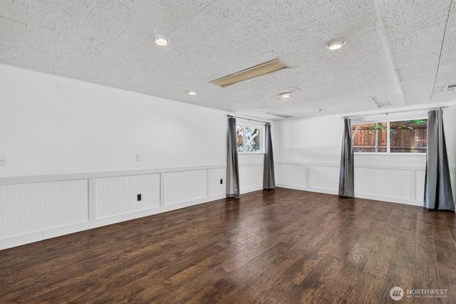 71 NE Rainier Place N, Belfair, WA 98528