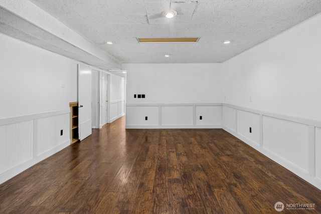71 NE Rainier Place N, Belfair, WA 98528
