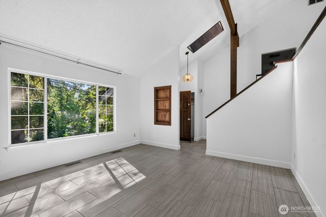 71 NE Rainier Place N, Belfair, WA 98528