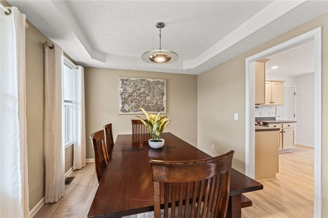 1371 Edinburgh Drive, Troy, OH 45373