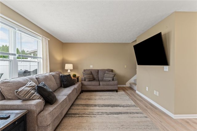 1371 Edinburgh Drive, Troy, OH 45373