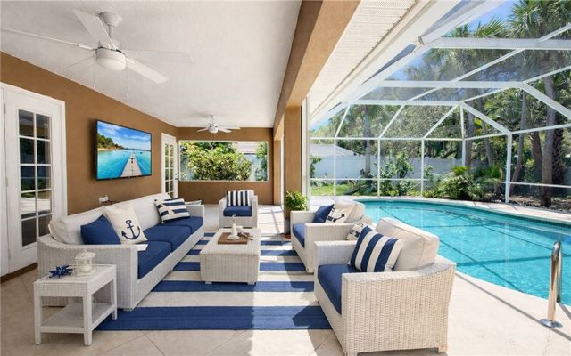 1375 Admirals Walk, Vero Beach, FL 32963