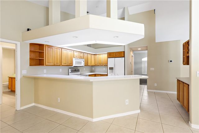 1375 Admirals Walk, Vero Beach, FL 32963