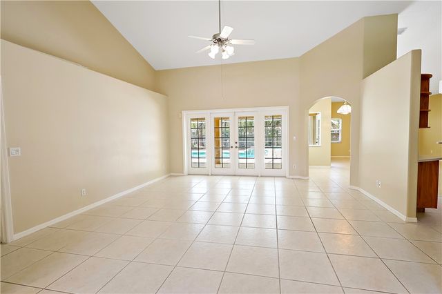 1375 Admirals Walk, Vero Beach, FL 32963