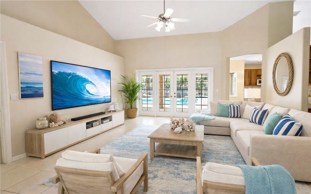 1375 Admirals Walk, Vero Beach, FL 32963