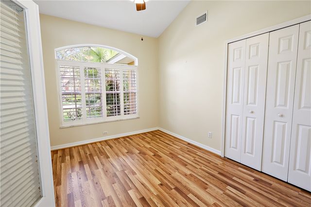 1375 Admirals Walk, Vero Beach, FL 32963