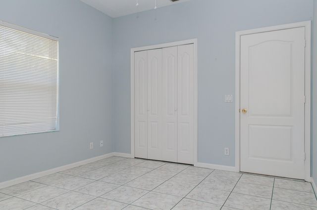 16595 93rd Road N, The Acreage, FL 33470