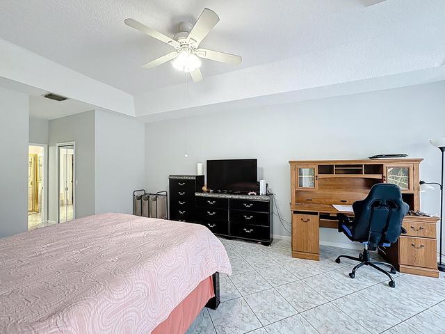 16595 93rd Road N, The Acreage, FL 33470