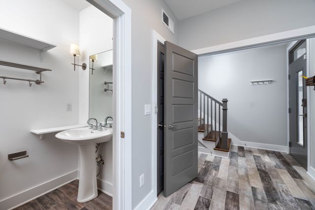 5610 Burgess Ave Unit A, Nashville, TN 37209