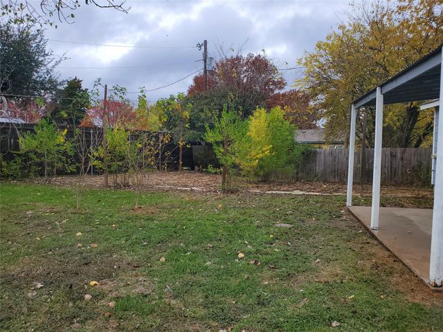 807 Fernwood CV, Round Rock, TX 78664