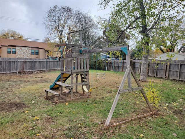 807 Fernwood CV, Round Rock, TX 78664