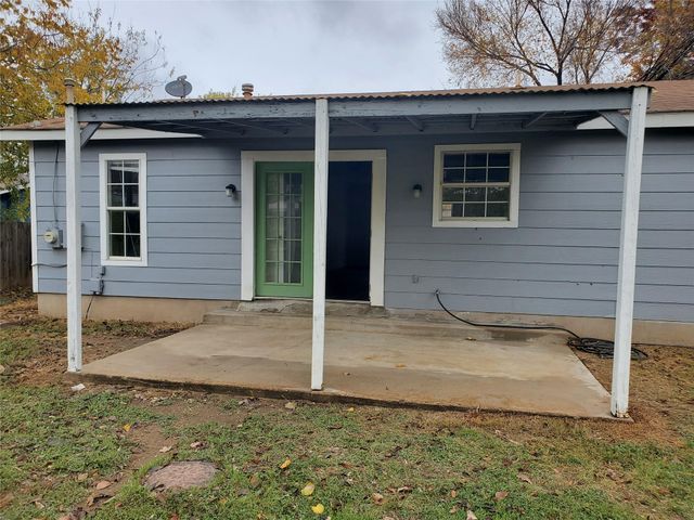 807 Fernwood CV, Round Rock, TX 78664