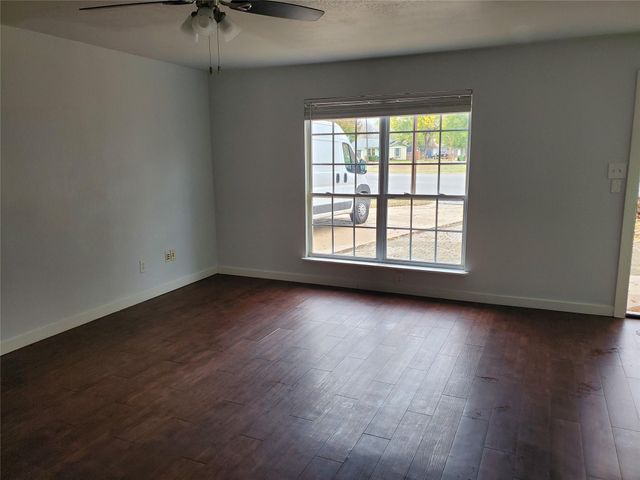 807 Fernwood CV, Round Rock, TX 78664