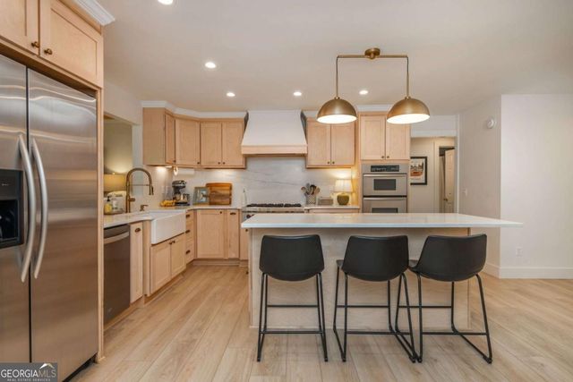 1307 Cobblestone Lane, Woodstock, GA 30189