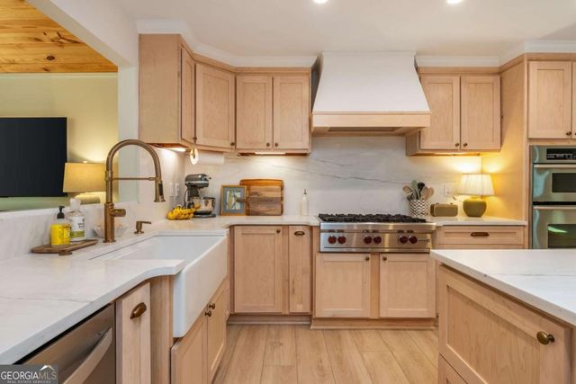 1307 Cobblestone Lane, Woodstock, GA 30189