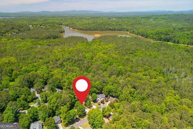 1307 Cobblestone Lane, Woodstock, GA 30189