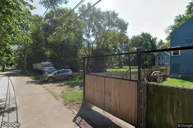 936 W 51st Place, Chicago, IL 60609