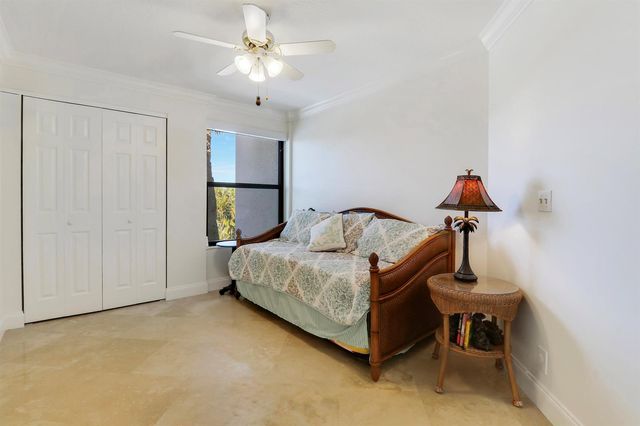 235 Bay Colony Drive N, Juno Beach, FL 33408