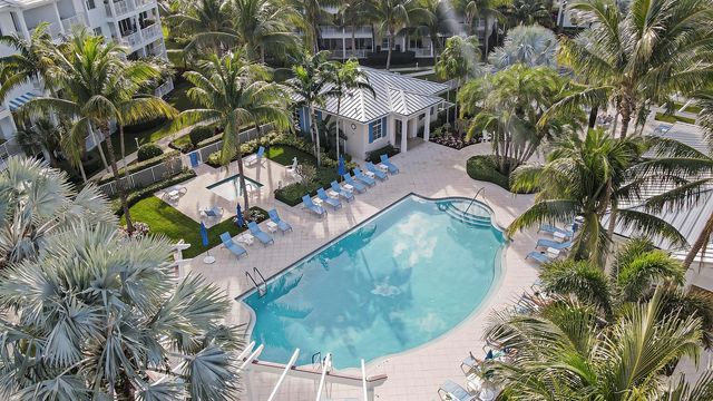 235 Bay Colony Drive N, Juno Beach, FL 33408