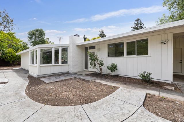 1046 Metro Circle, Palo Alto, CA 94303