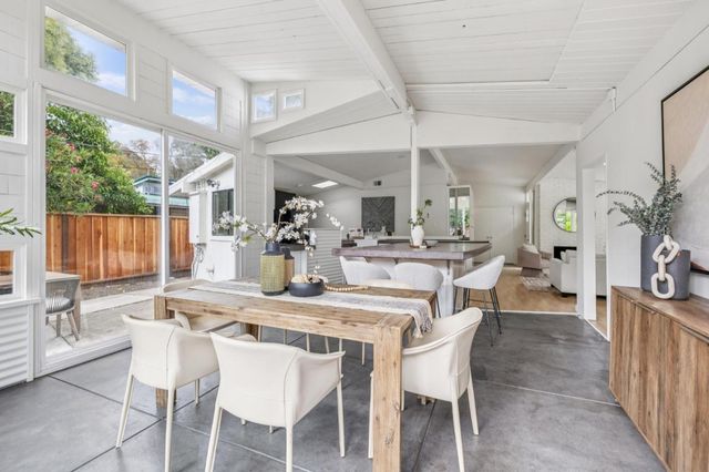 1046 Metro Circle, Palo Alto, CA 94303