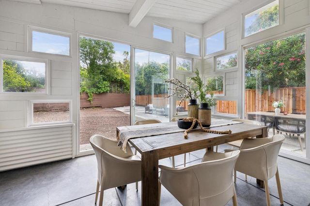 1046 Metro Circle, Palo Alto, CA 94303
