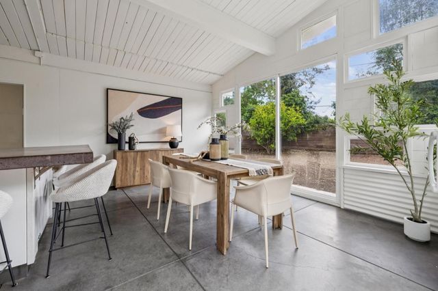 1046 Metro Circle, Palo Alto, CA 94303