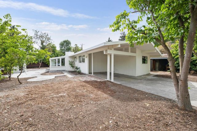 1046 Metro Circle, Palo Alto, CA 94303