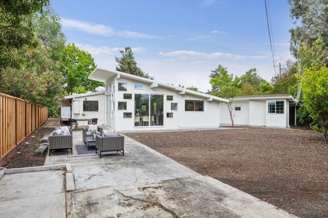 1046 Metro Circle, Palo Alto, CA 94303