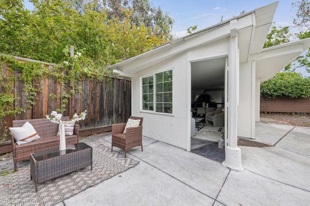 1046 Metro Circle, Palo Alto, CA 94303