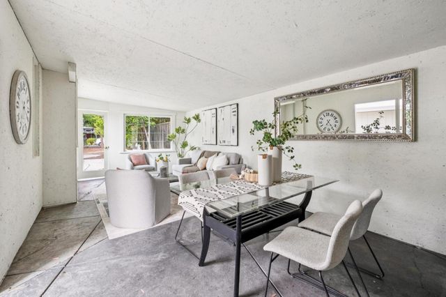 1046 Metro Circle, Palo Alto, CA 94303
