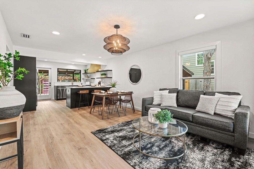 5602 Joe Sayers Ave, Austin, TX 78756