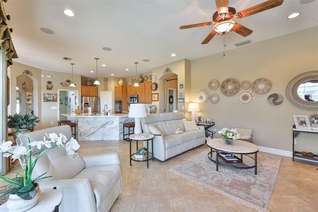 328 NOBLE FAIRE DRIVE, Sun City Center, FL 33573