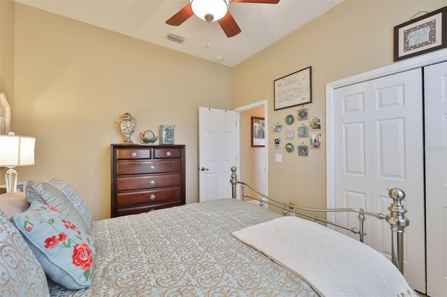 328 NOBLE FAIRE DRIVE, Sun City Center, FL 33573