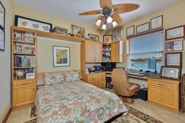 328 NOBLE FAIRE DRIVE, Sun City Center, FL 33573