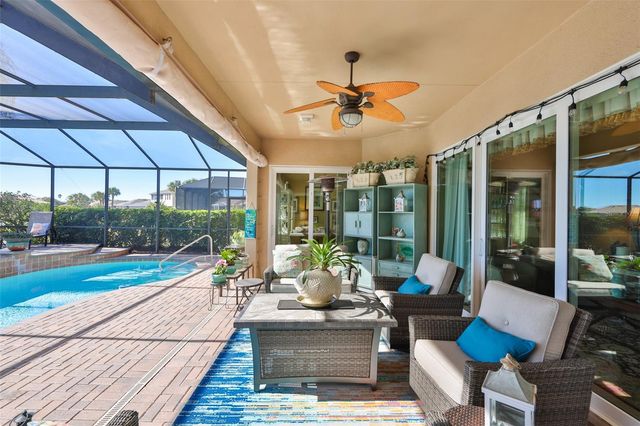 328 NOBLE FAIRE DRIVE, Sun City Center, FL 33573