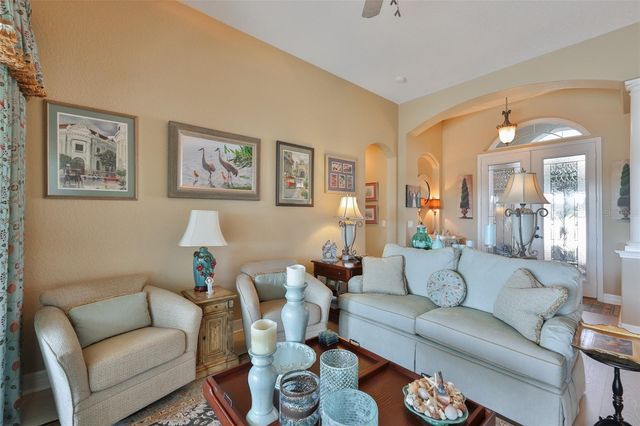 328 NOBLE FAIRE DRIVE, Sun City Center, FL 33573