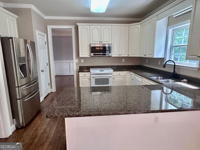 25 Heron Point, Newnan, GA 30263