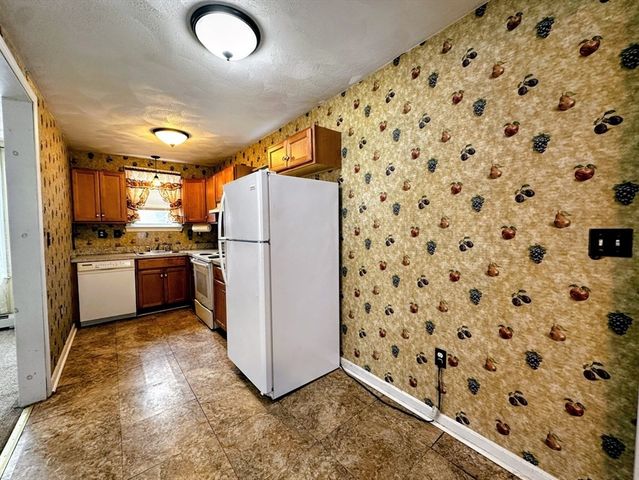 67 Saville Street, Saugus, MA 01906