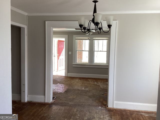 64 College Avenue, Commerce, GA 30529