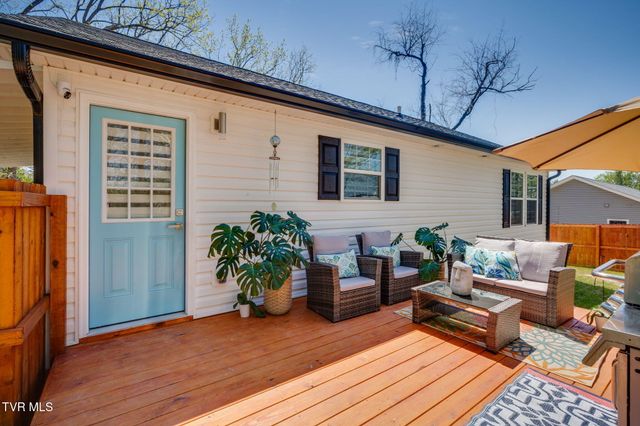 1817 Ridgemont Drive, Greeneville, TN 37745