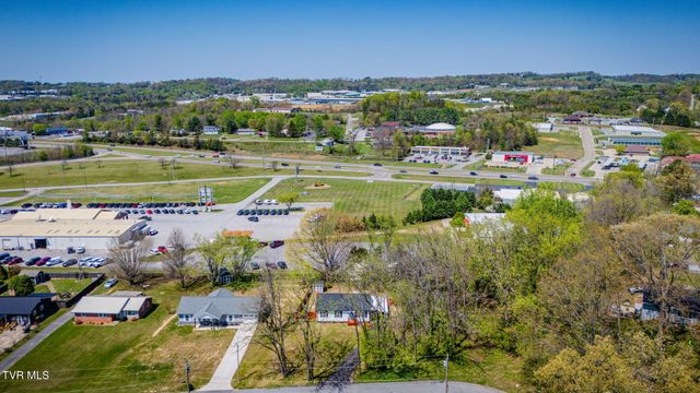 1817 Ridgemont Drive, Greeneville, TN 37745