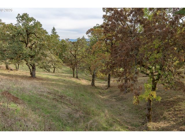 Hidden Meadows, Eugene, OR 97405
