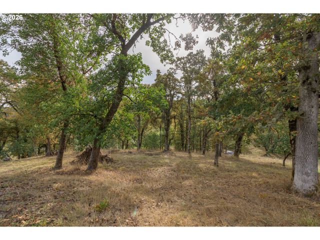 Hidden Meadows, Eugene, OR 97405