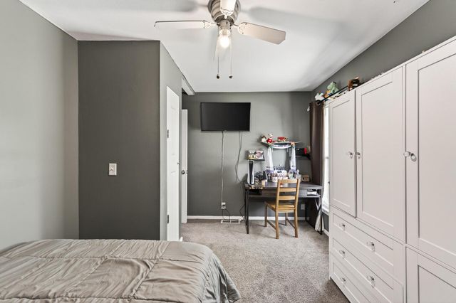 2144 Geranium Avenue E, Saint Paul, MN 55119