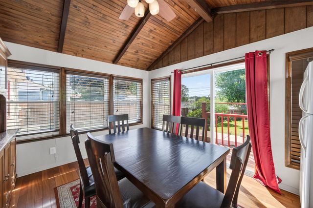 2144 Geranium Avenue E, Saint Paul, MN 55119