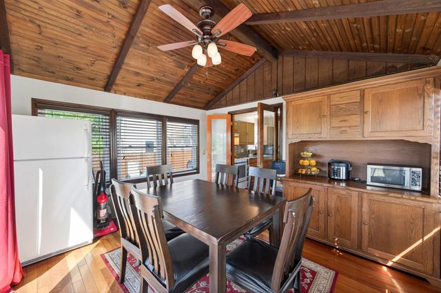 2144 Geranium Avenue E, Saint Paul, MN 55119