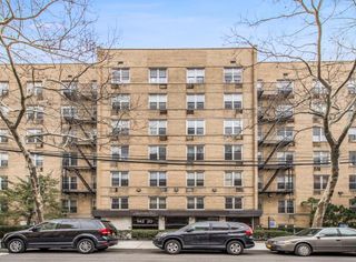142-20 Franklin Avenue 3V, Flushing, NY 11355