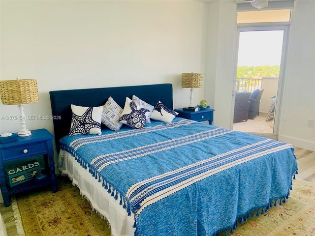6422 Collins Avenue 804, Miami Beach, FL 33141